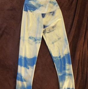 Sky print leggings
